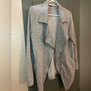 Doe and Rae grey sweater jacket/cardigan